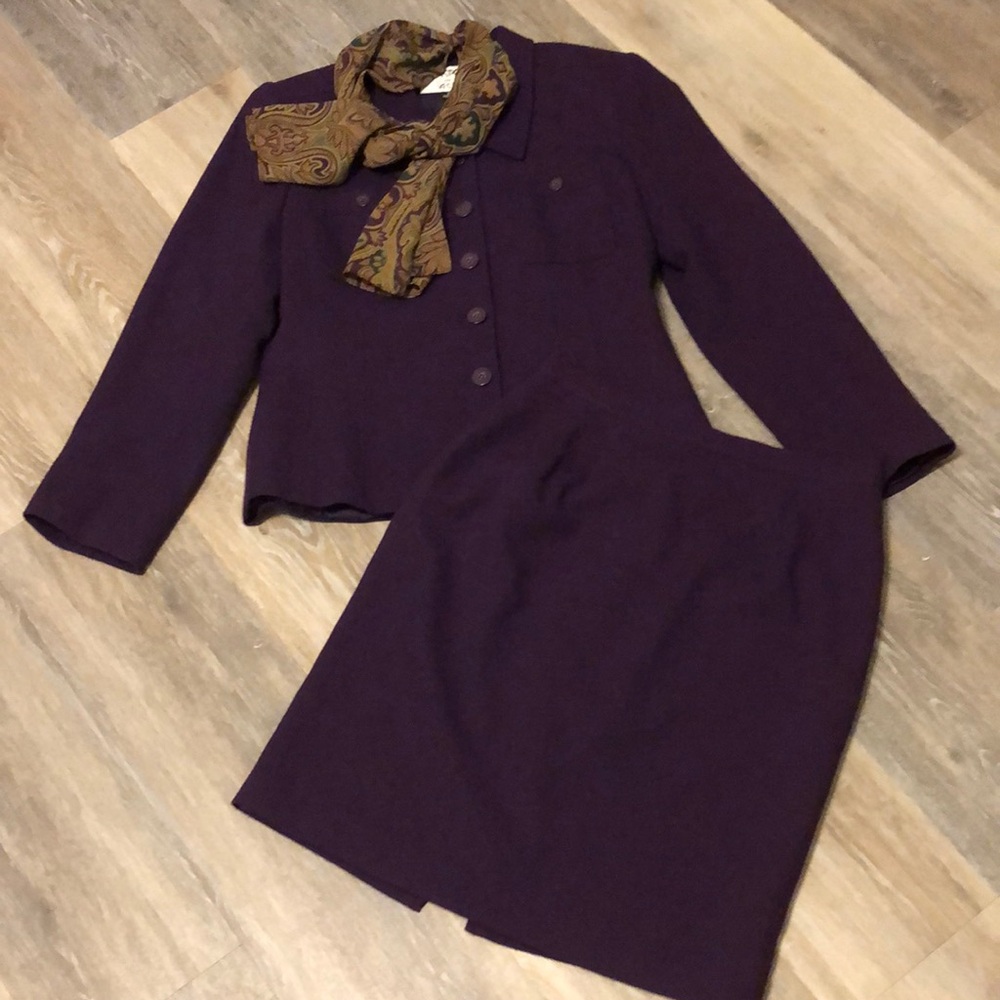 Kasper for A.S.L. Plum Color Sit with Scarf